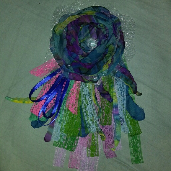 Hand made accessories $10-$30 depending on size, time, and materials used! ๐ธ - Picture 8 of 10